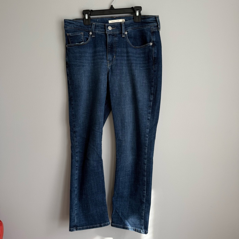 Levi’s Classic Straight Jeans